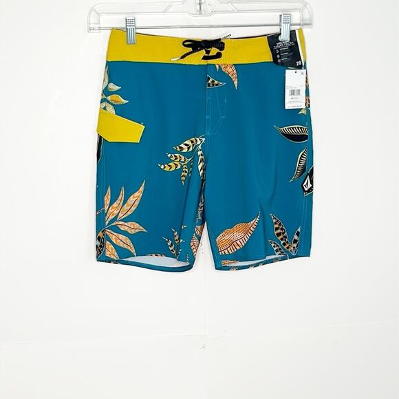 Volcom Boys Board Shorts Size 28 (16) - Picture 1 of 7